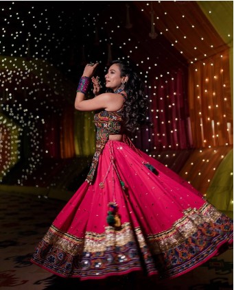 INDOWESTERN LEHENGA SET WITH GAMTHI WORK